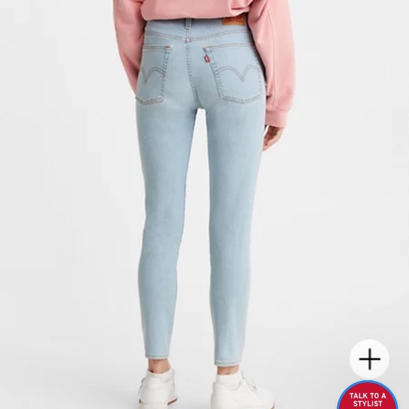 Levi’s Wedgie Fit Skinny Sz 28/6 “Shimmer Opal” Light Wash Jeans - Picture 2 of 8